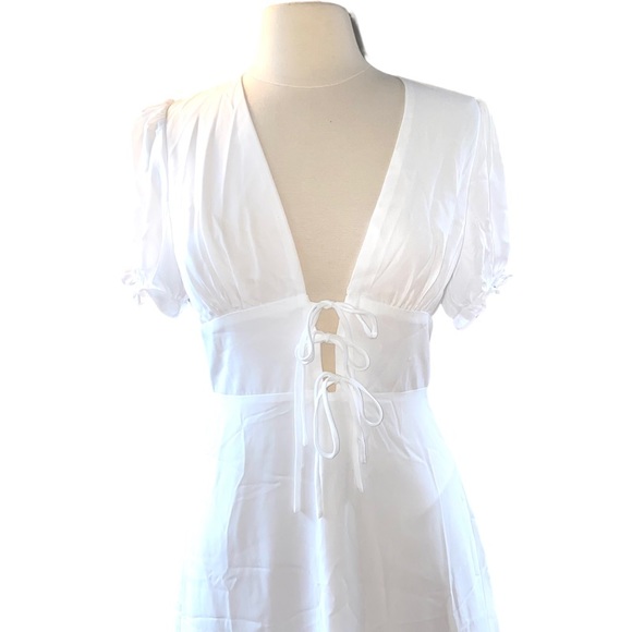 CUPSHE Puff Sleeve V-neck Maxi Dress SZ M NWT!!! - Picture 3 of 6